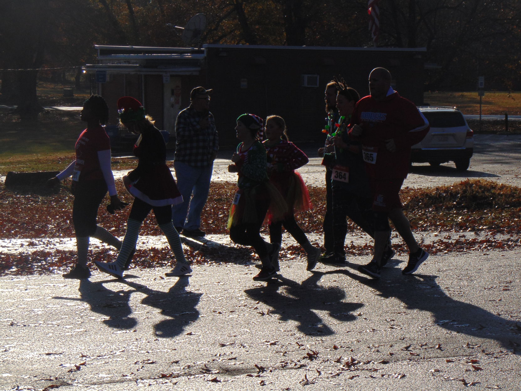 Jingle Run 5K (60).JPG
